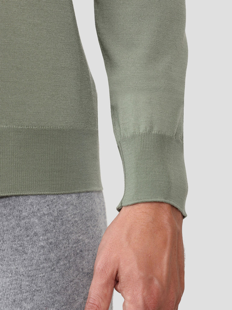 Maglia girocollo verde chiaro 100% lana merino superfine 160's - Svevo